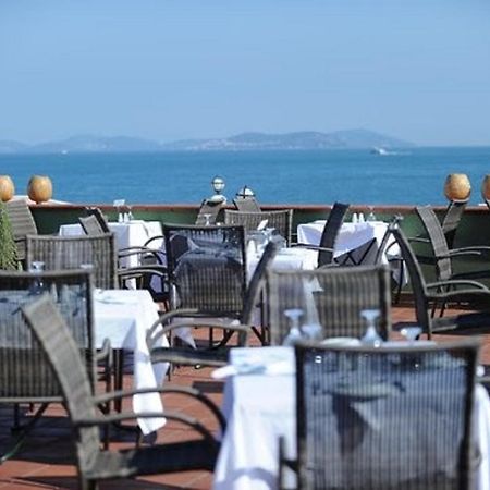 Penthouse Hotel Batumi Eksteriør billede