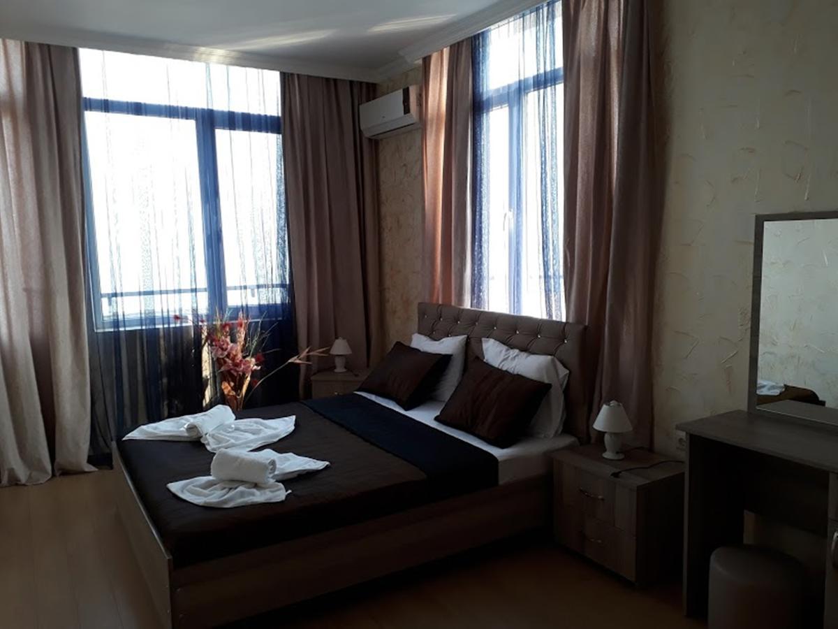 Penthouse Hotel Batumi Eksteriør billede