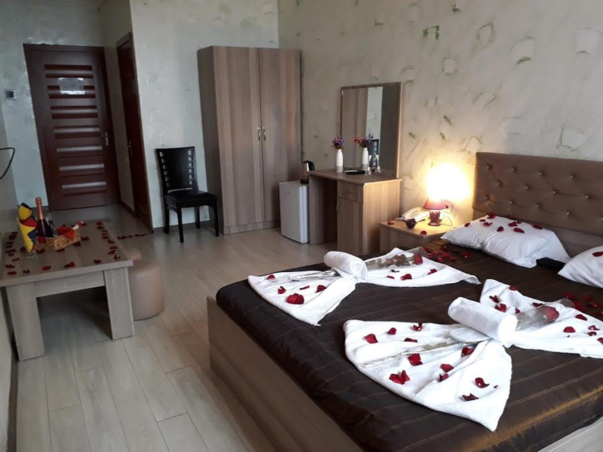 Penthouse Hotel Batumi Eksteriør billede