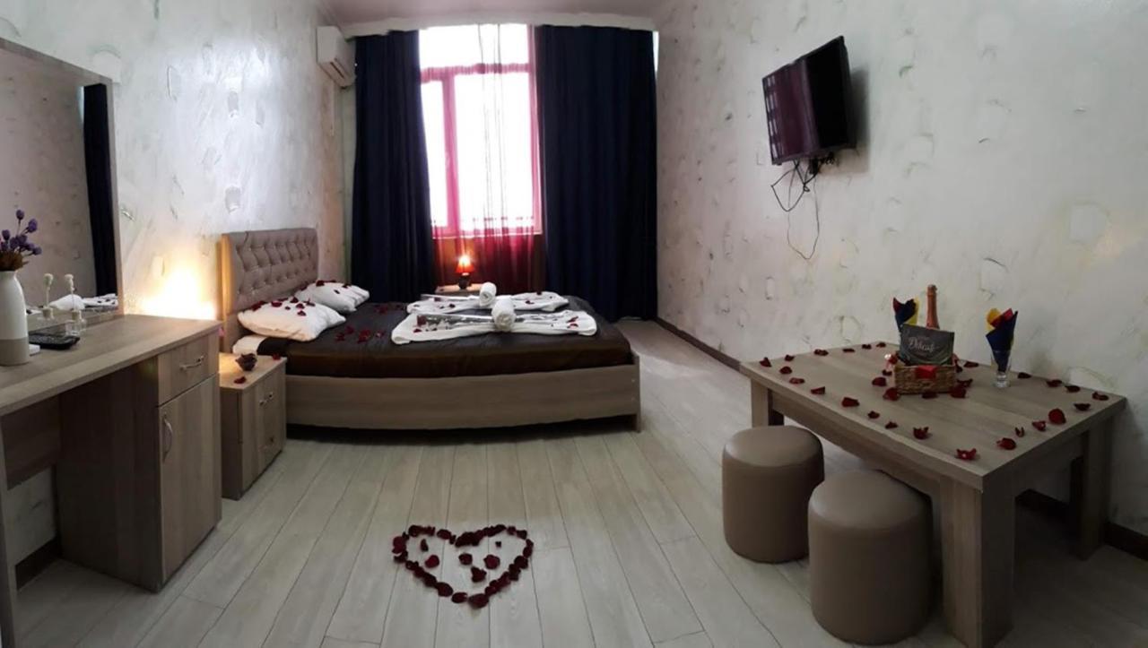 Penthouse Hotel Batumi Eksteriør billede